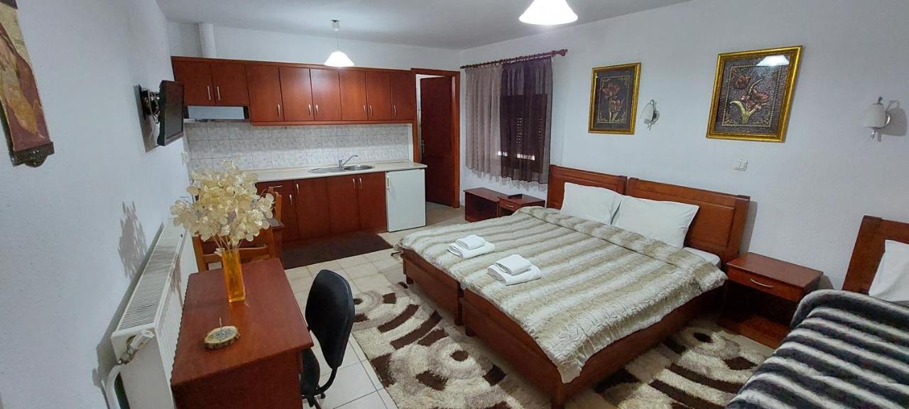 Apartamento Galini Káto Loutrákion Exterior foto
