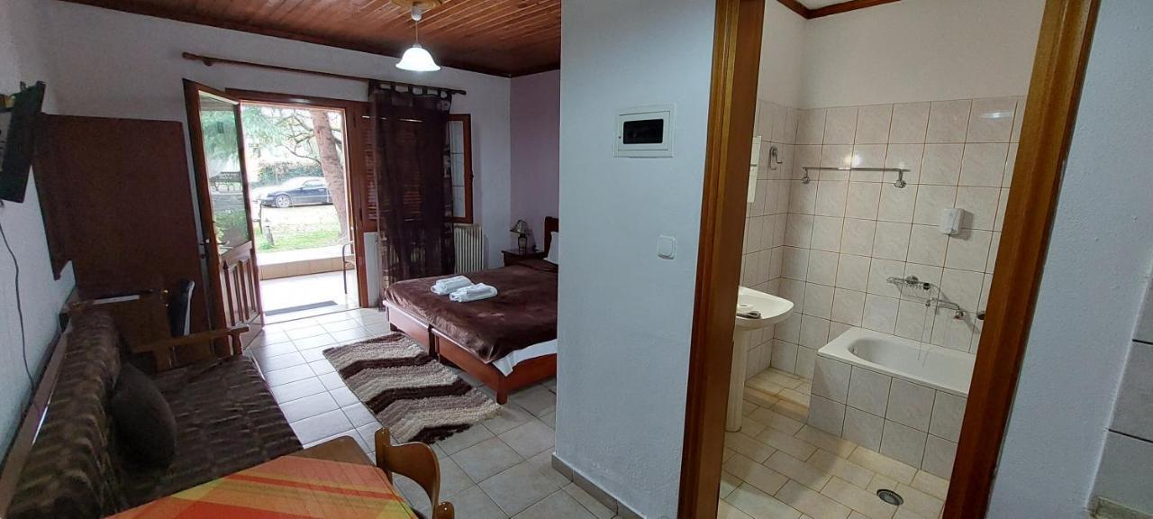 Apartamento Galini Káto Loutrákion Exterior foto