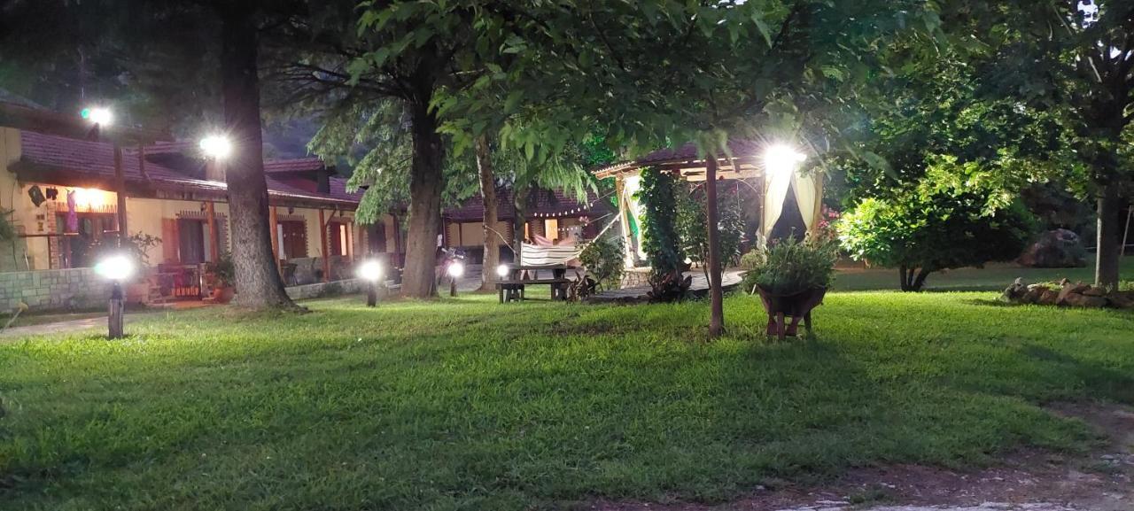 Apartamento Galini Káto Loutrákion Exterior foto