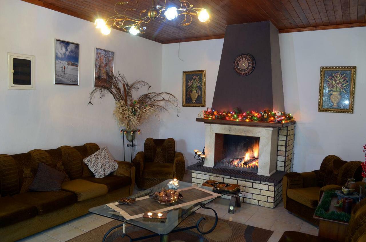Apartamento Galini Káto Loutrákion Exterior foto