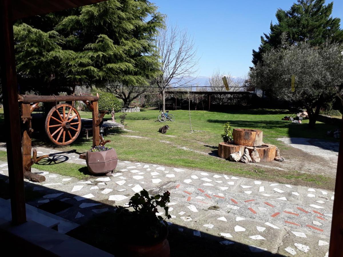 Apartamento Galini Káto Loutrákion Exterior foto